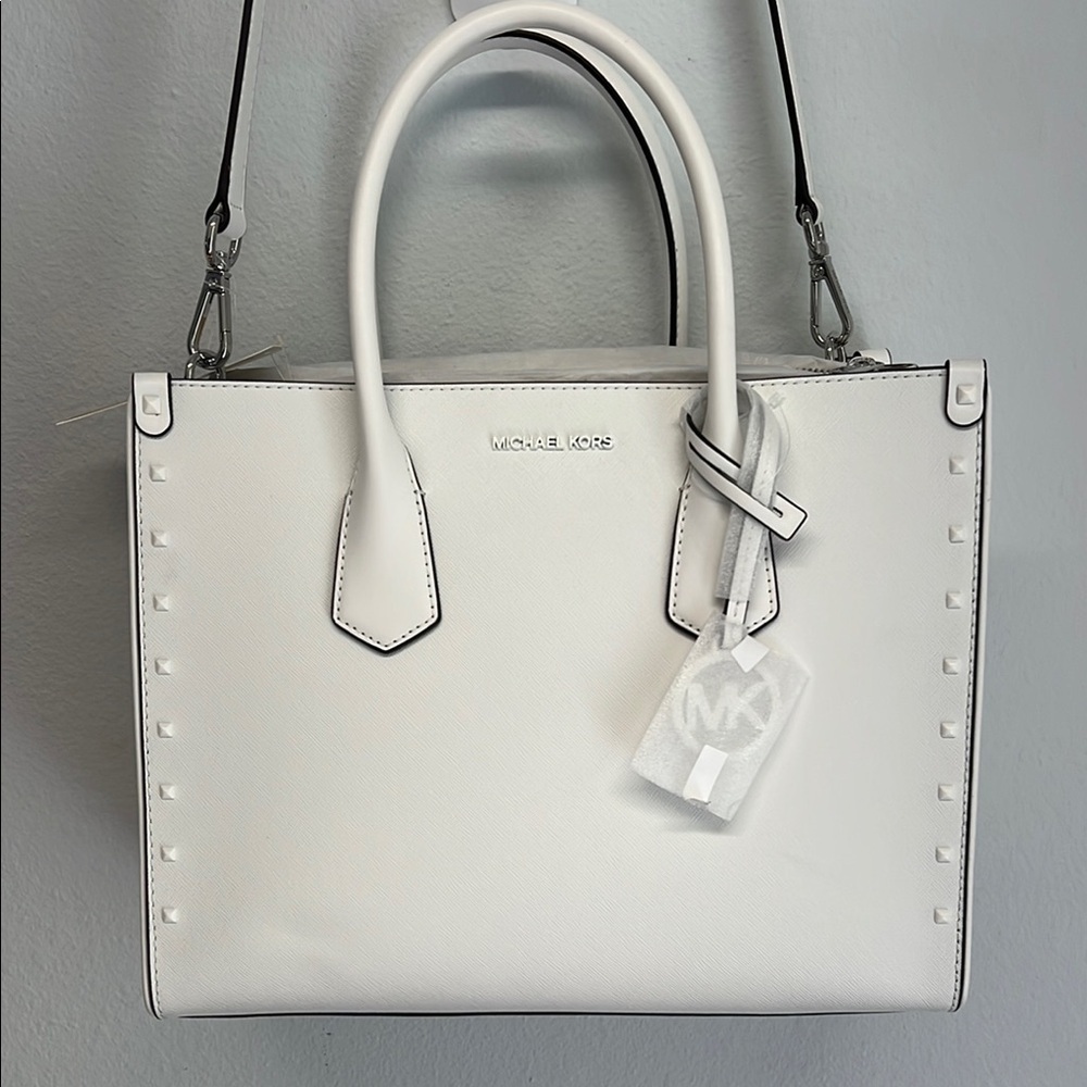 Michael Kors | “Maple” Optic White Large Leather Satchel w/Small Studs 🤍
